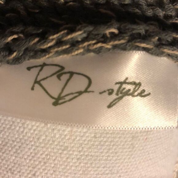 RD Style Grey U (Scoop) Neck Sweater - Picture 7 of 7